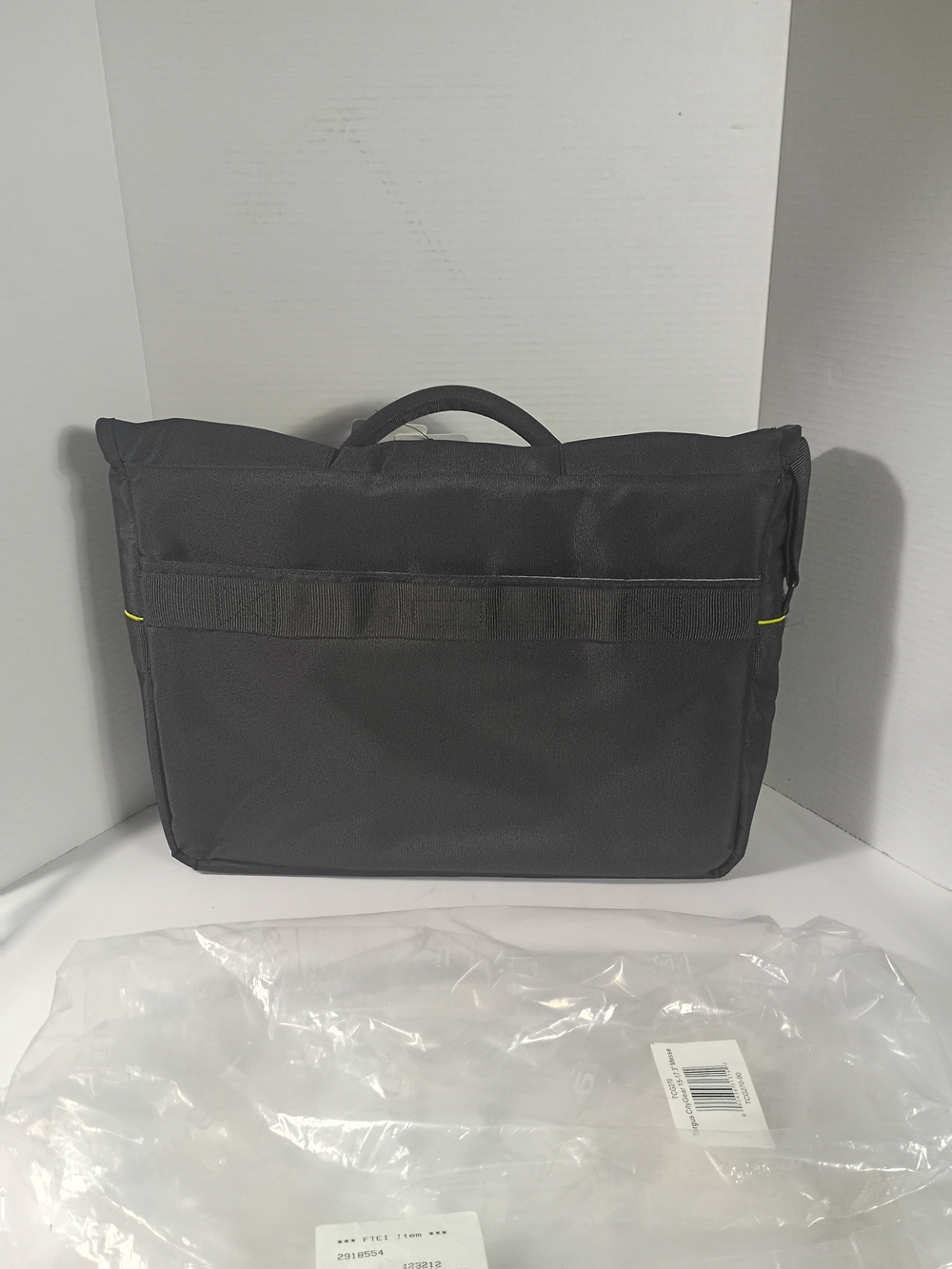 Targus Black and Gray Laptop Briefcase with Yellow Accents - Picture 6 of 10